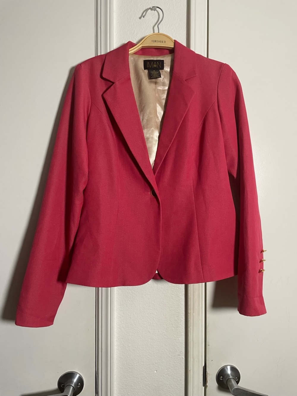 IMAN Global women’s Blazer